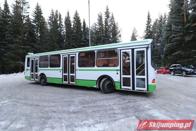 019 Autobus